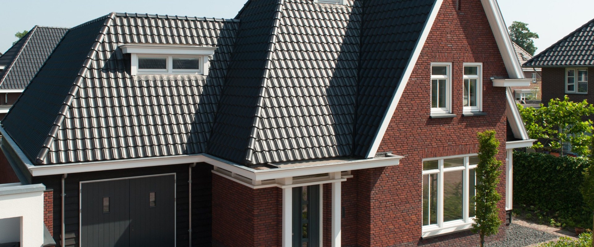Clay Tiles: A Comprehensive Overview